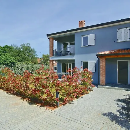 Apartment Two-bedroom In Vranici Porec
